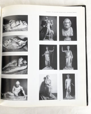 Le Collezioni Del Museo Nazionale de Napoli La Scultura Greco-Romana, Le Sculture Antiche Della Collezione Farnese, Le Collezioni Monetali, Le Oreficerie, La Collezione Glittica