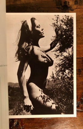 Bunny Yeager 30 Postcards