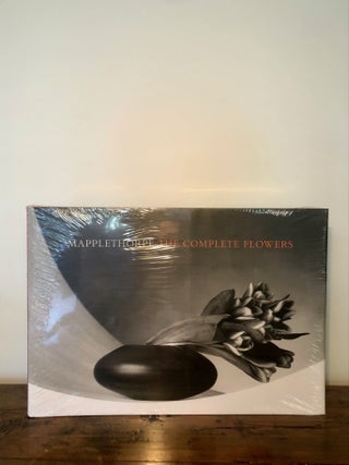 Mapplethorpe: The Complete Flowers - IN Publisher's Box
